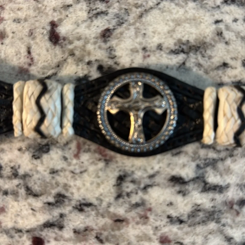 Ranger Belt Company genuine Leather hand tooled leather cross belt size 30